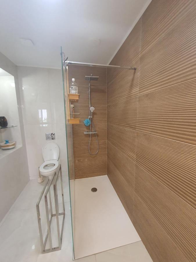 Villa Daniel แซงเตกูลฟ์ ภายนอก รูปภาพ